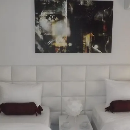 Hotel Sindoma 3*
