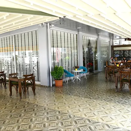 Hotel Sindoma